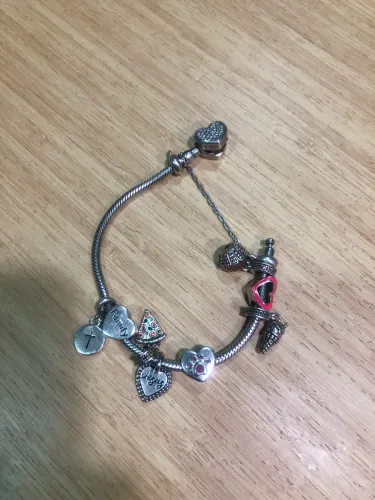 Pulseira Vivara com Berloques