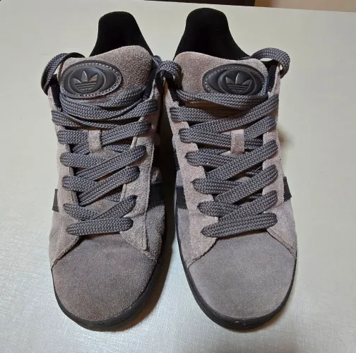 Adidas Campus 00s tamanho 42