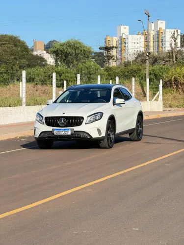 Mercedes-Benz GLA 200 Style 1.6 TB 16v/flex Aut. 2018