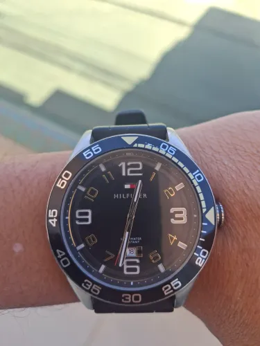 Relógio Tommy Hilfiger Original - R$300,00 - Venda Rápida! Brasília DF