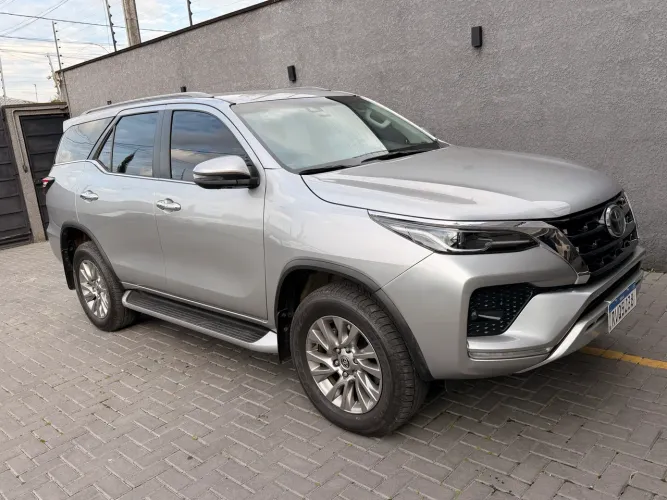 Toyota Hilux SW4 SRX 4X4 2.8 TDI 16V Dies. Aut. 2022