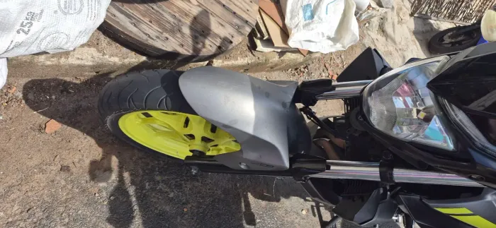 **VENDE-SE LINDA YAMAHA MT-03 ABS!**