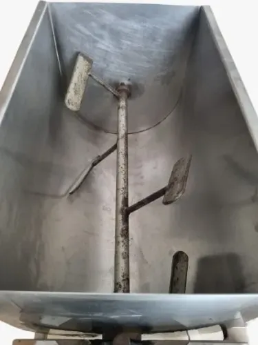 Misturador de carne 100kg 140litros 4pás