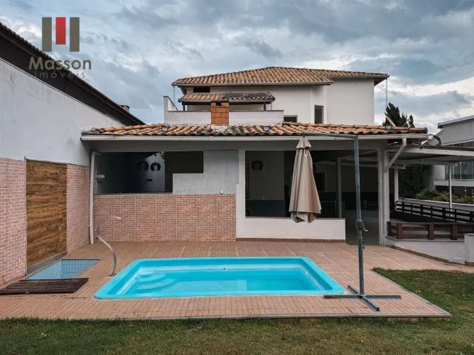 Casa com 4 quartos, 257 m² - venda por R$ 2.250.000 ou aluguel por R$ 11.041/mês - Estrela