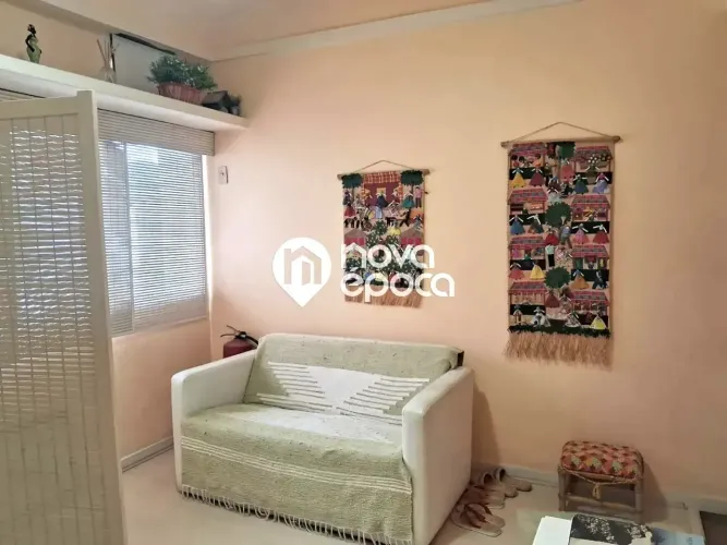 Consultório para venda possui 34 metros quadrados com 1 quarto