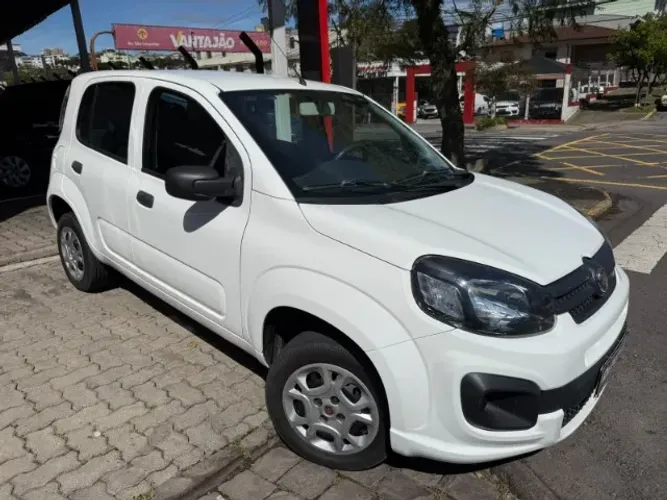 Fiat Uno Attractive 1.0 EVO Fire Flex 8V 5P 2020