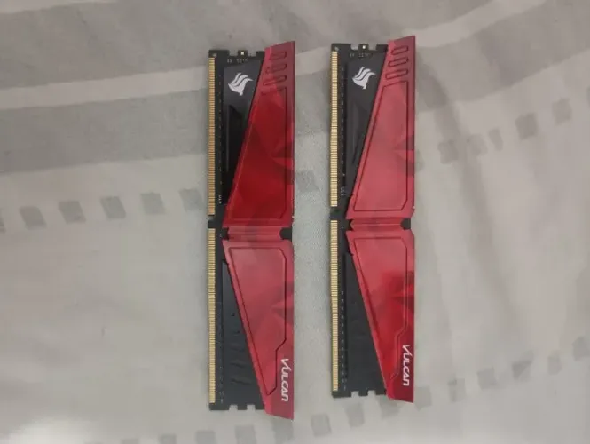 Memoria Team Group T-Force Vulcan Pichau, 16GB (2x8), DDR4, 3200MHz
