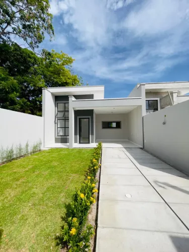 Casa com três suítes na Lagoa Redonda - 120m²