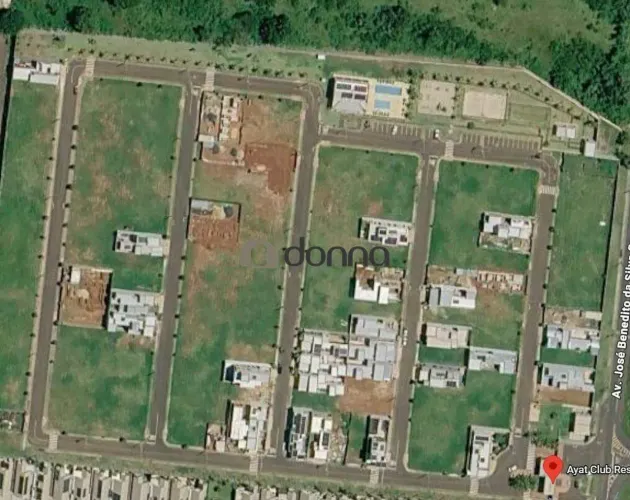 Lote à Venda no Condomínio Ayat II 250 m² com Excelente Estrutura de Lazer