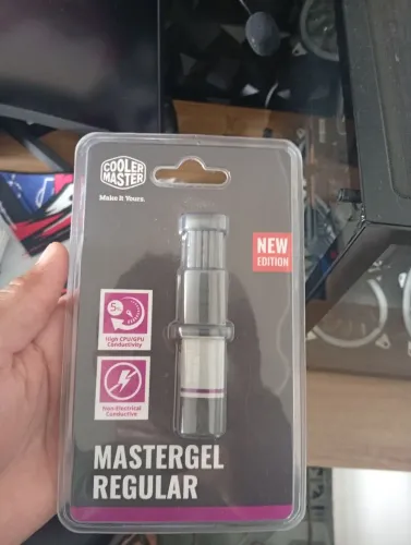 Vendo pasta termica cooler master