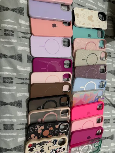 Vendo capas kit de capas para iPhone 15