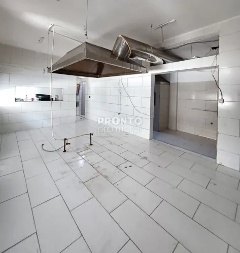 Ponto Comercial/Loja/Box em Derby