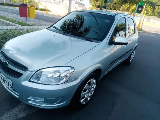 Chevrolet Celta Spirit/ LT 1.0 MPFI 8V Flexp. 5P 2012