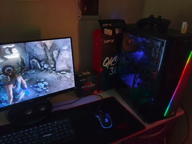 PC gamer Ryzen 5600 + RX 7600 - 16Gb Ram