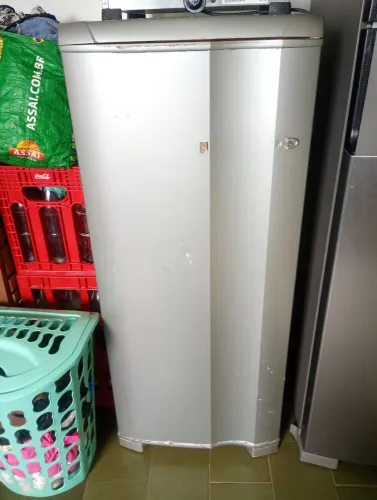 Freezer horizontal