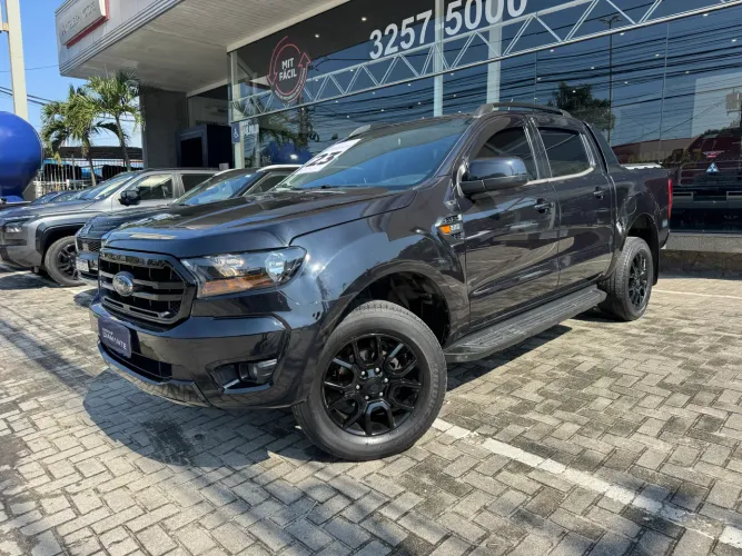 Ford Ranger Black 2.2 4X2 CD Diesel AUT 2023
