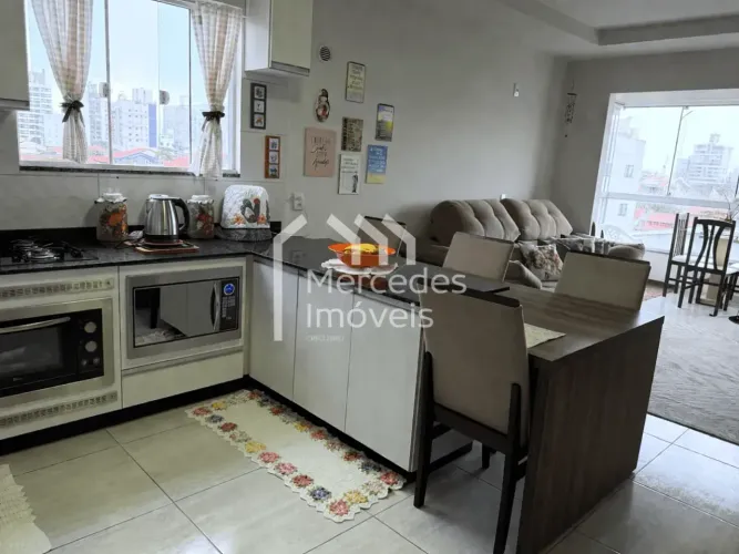 Apartamento mobiliado com 1 suíte + 1 dormitório à venda, Gravatá, Navegantes, SC