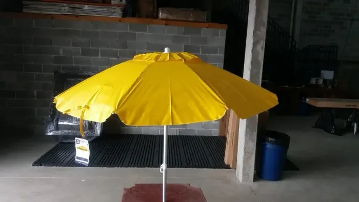 Guarda-sol em Bagum e Haste de Alumínio 1,60m Amarelo Bel