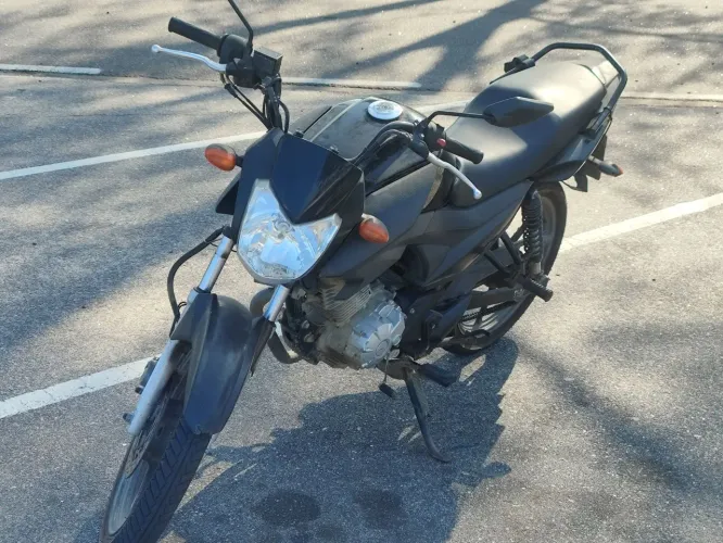 FACTOR 125i 2022 , 30.000 km Único dono
