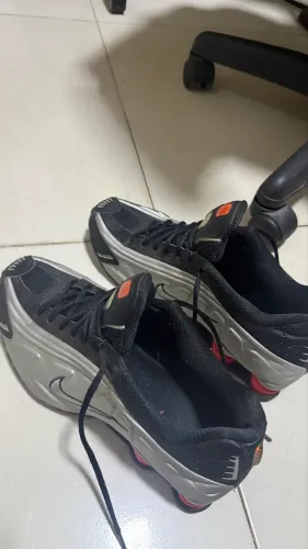 Nike shox original 4 molas. Tamanho 42