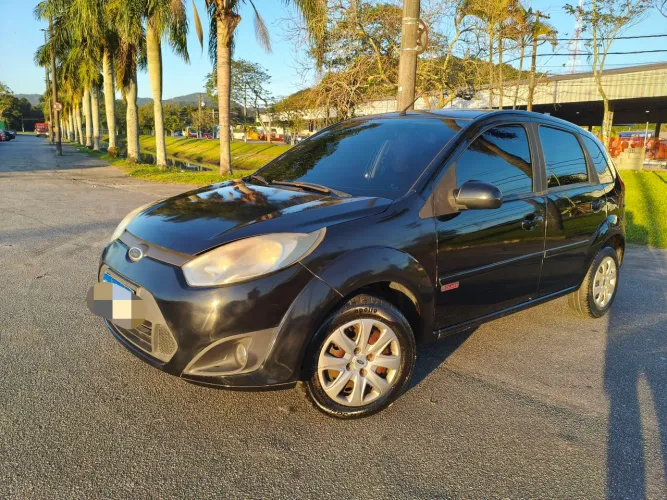 Ford Fiesta 1.6 16V Flex Mec. 5P 2013