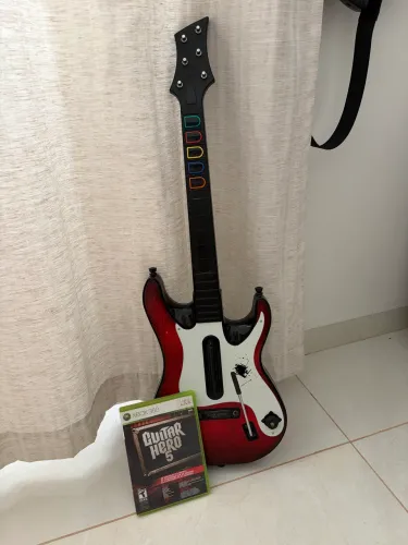 Guitarra Xbox 360 Guitar Hero funcionando 