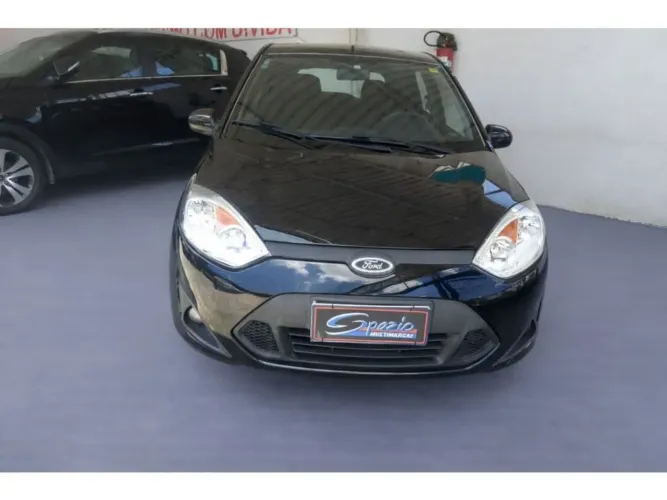 Ford Fiesta Class 1.6 8V 98cv 5P 2013