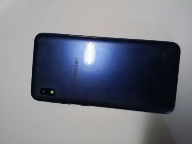 Samsung Galaxy A10.
