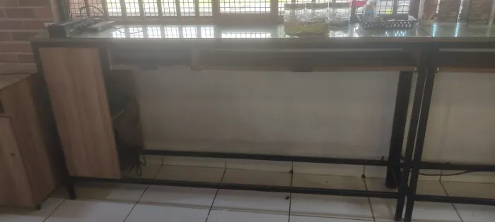 Bancada de Madeira MDF com vidro