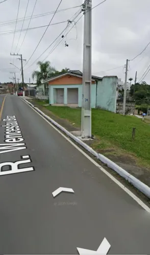 Casa (Alvenaria), com 2 quartos e 1 banheiros à Venda, 60 m² em Criciúma/SC