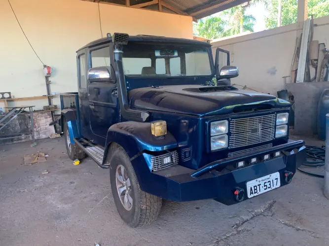 Toyota Band. Jipe 4X4 Sport 3.7 Diesel 1999