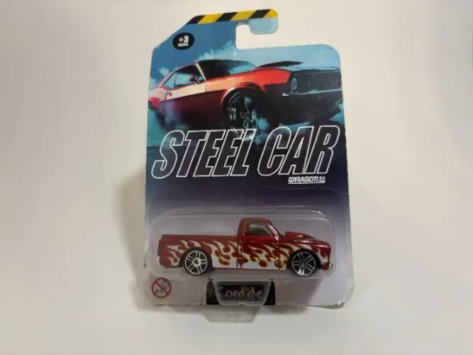 Pickup Custom - Diecast 1/64 - Candide - Carrinho Miniatura Colecionável