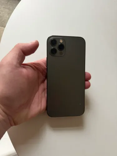 iPhone 12 Pro cinza espacial