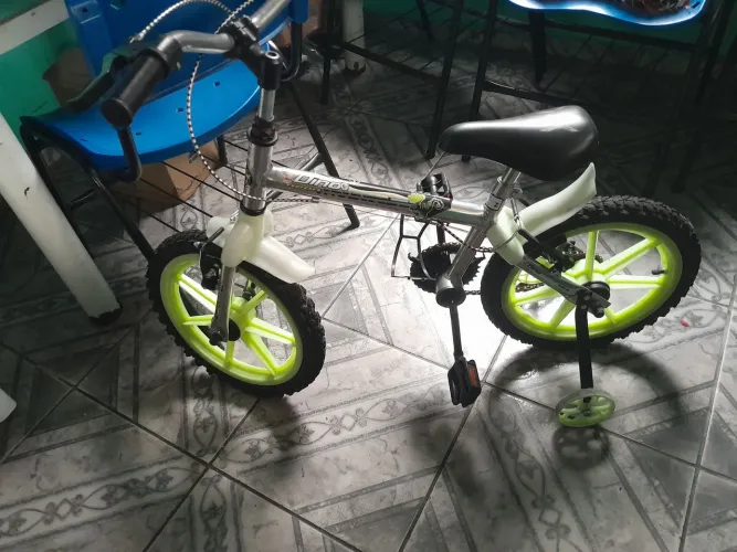 Bicicleta para Crianças. Até 5 Anos.