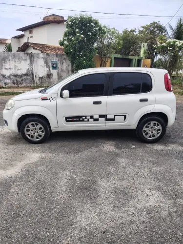 Fiat Uno Economy 1.4 EVO Fire Flex 8V 4P 2014