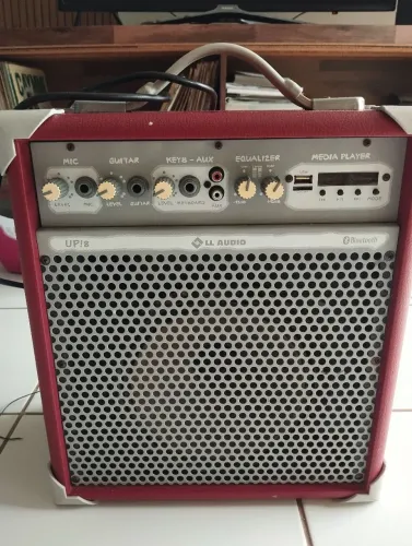 Caixa LL Áudio UP 8!