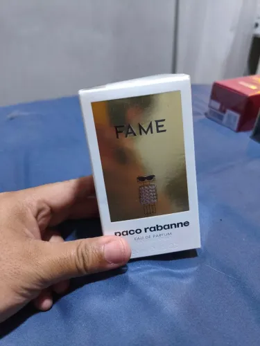 Perfume FAME novo lacrado 30ml sem usoe lacrado com selo
