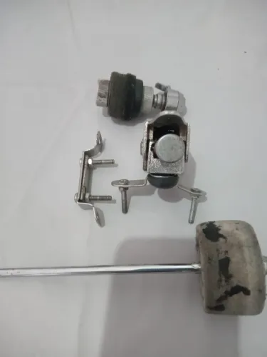 Automático,batedor ,presilha.sem defeitos.