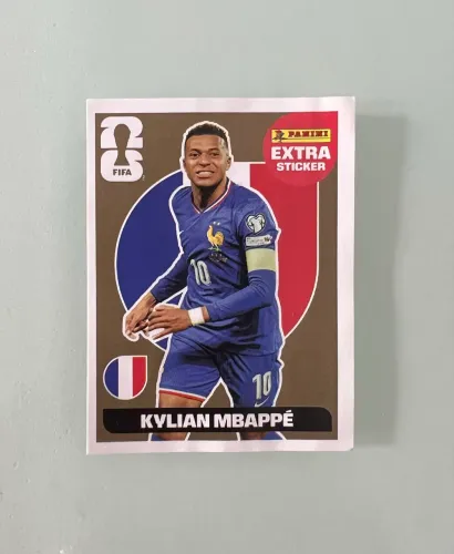 Figurinha copa 2026 LEGEND GOLD MBAPPE
