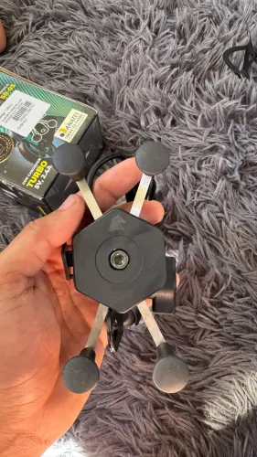 Suporte para celular com carregador