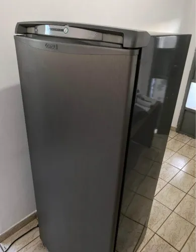 Geladeira Consul frost free