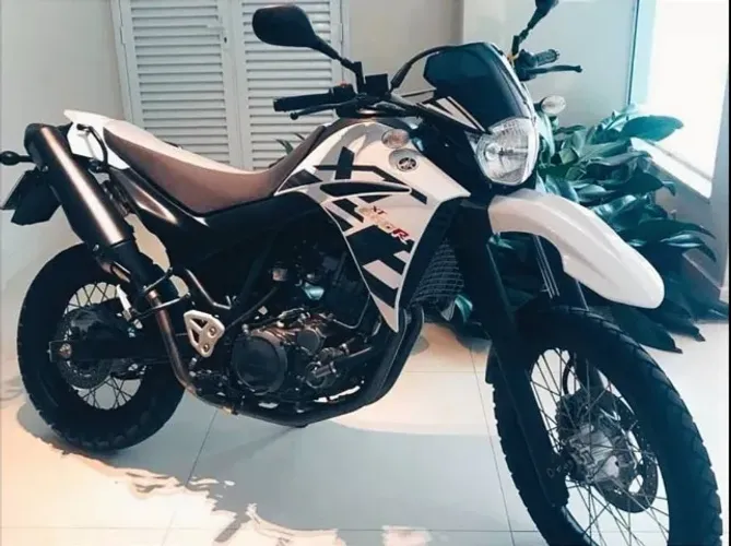 ?Yamaha XT 660R 2015 - Apenas 35 mil km - Impecável