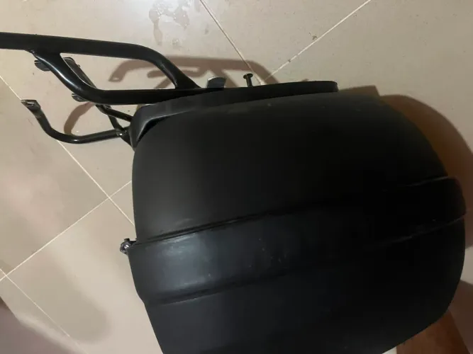 Baú de moto