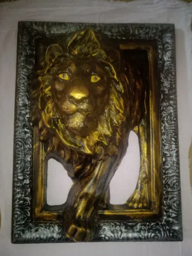 Vendo quadro de gesso decorativo