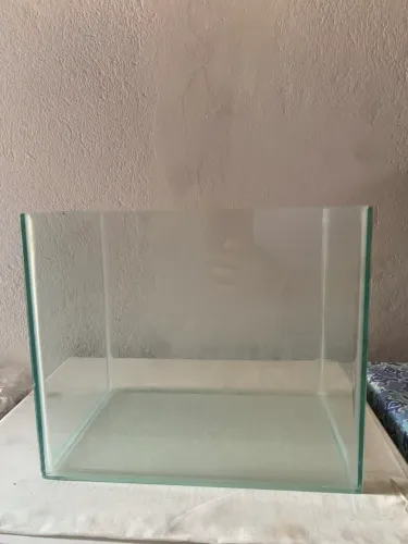 Aquário 15 Litros para Peixes Ornamentais e afins
