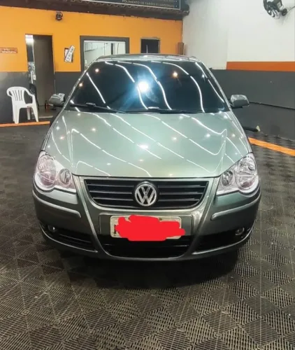 Volkswagen Polo Sedan 1.6 MI Total Flex 8V 4P 2012