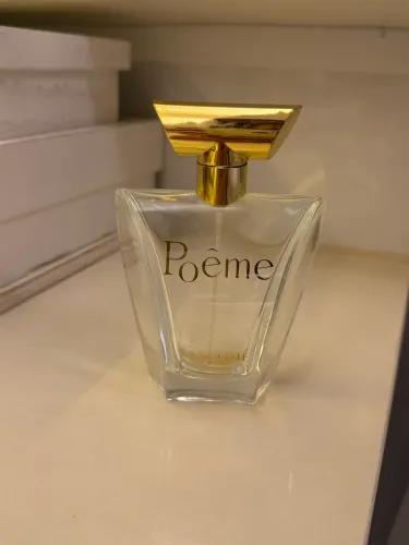 Frasco vazio perfume pôem
