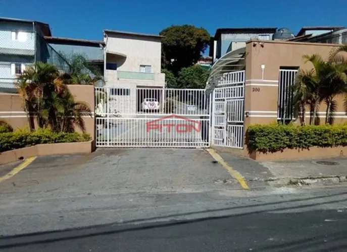 Sobrado com 3 dormitórios à venda, 120 m² por R$ 350.000,00 - Vila Araguaia - São Paulo/SP