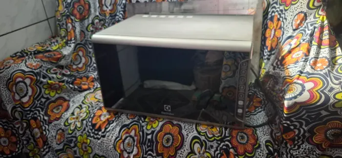 Micro-ondas Electrolux 31 litros 127v 