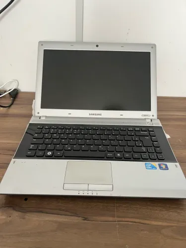 Notebook Samsung core i3 4gb ram 128gb SSD 